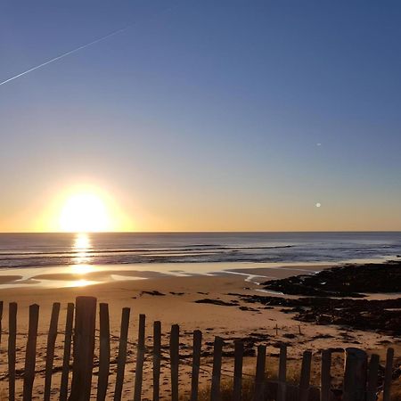 Grand Studio Avec Parking A 10 Minutes Des Plages ロリアン エクステリア 写真